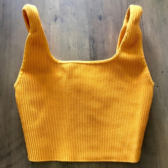 Aritzia Tops - Aritzia - Babaton Sculpt Knit Tank